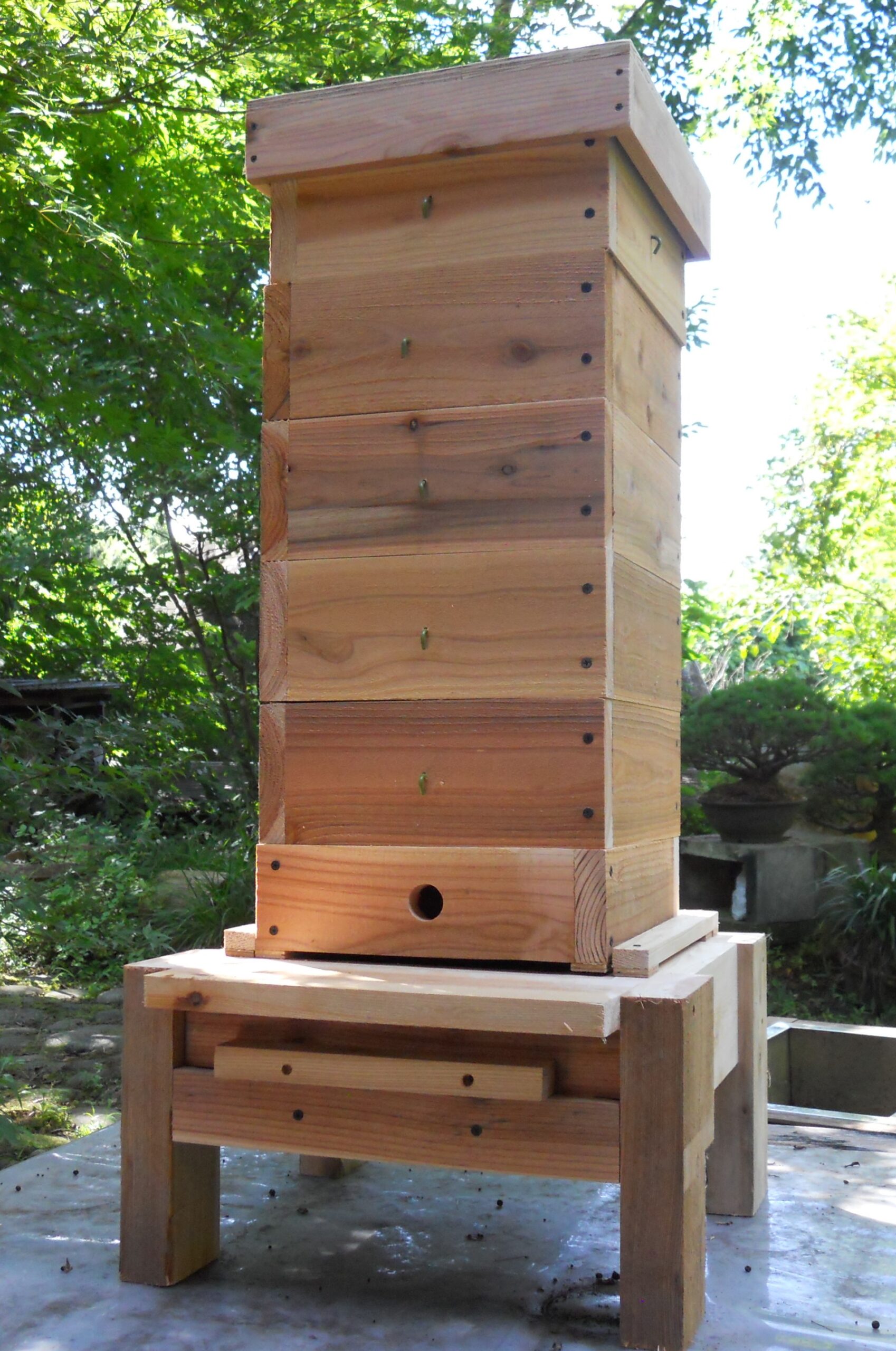 CDCみつばち工房 - 初心者も熟練者にも安心の養蜂巣箱を。